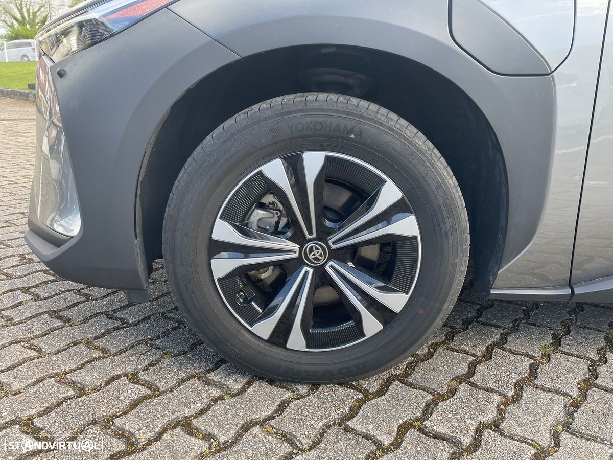 Toyota bZ4X 71,4 kWh Exclusive Limited - 16