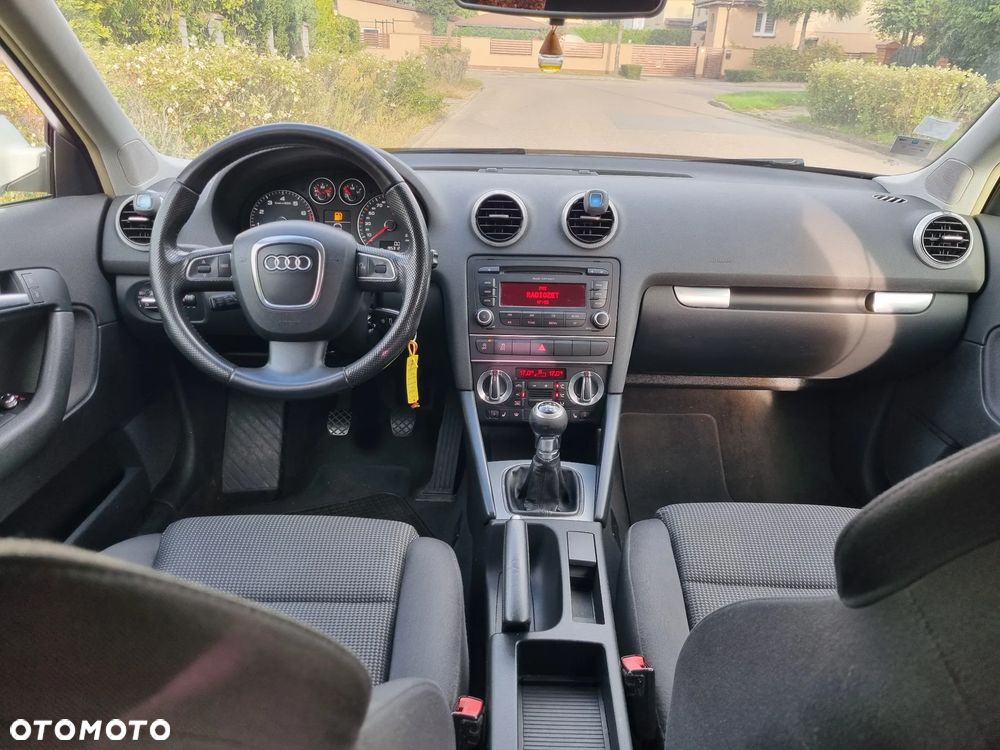 Audi A3 Sportback 1.4 TFSI Ambition - 9