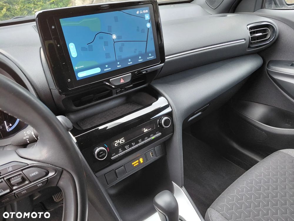 Toyota Yaris Cross - 23