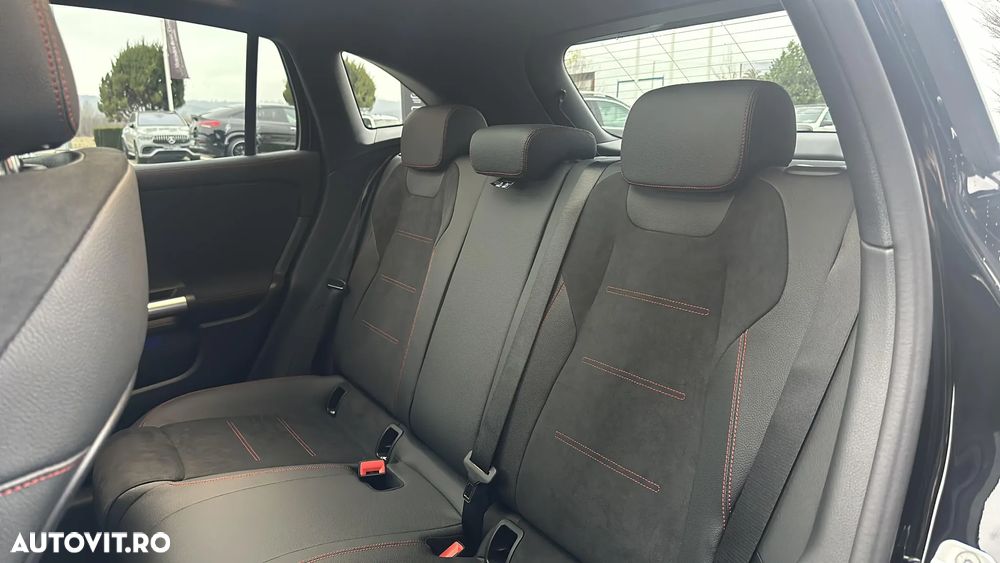 Mercedes-Benz GLA 250 e - 18