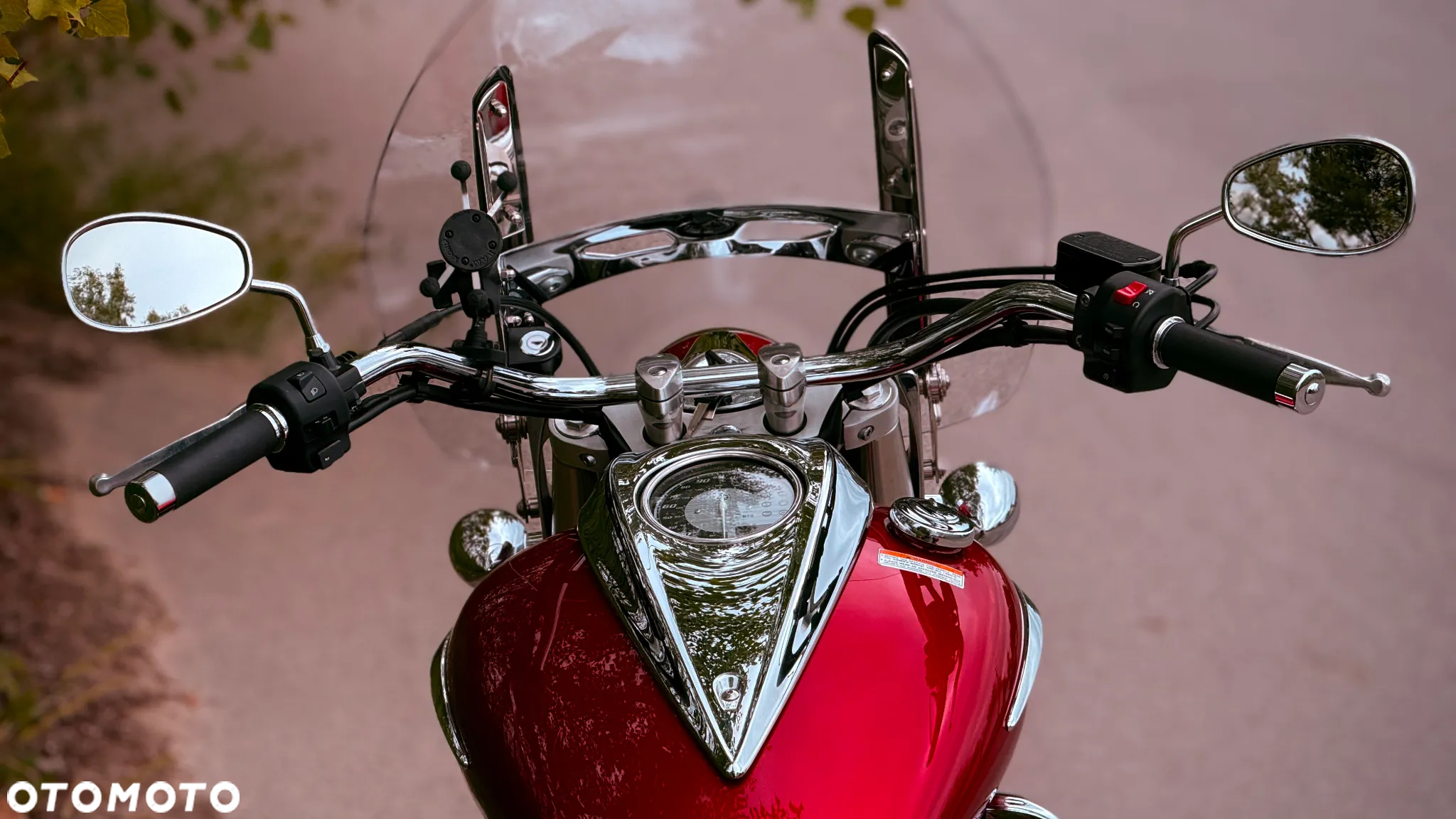 Yamaha XVS - 11