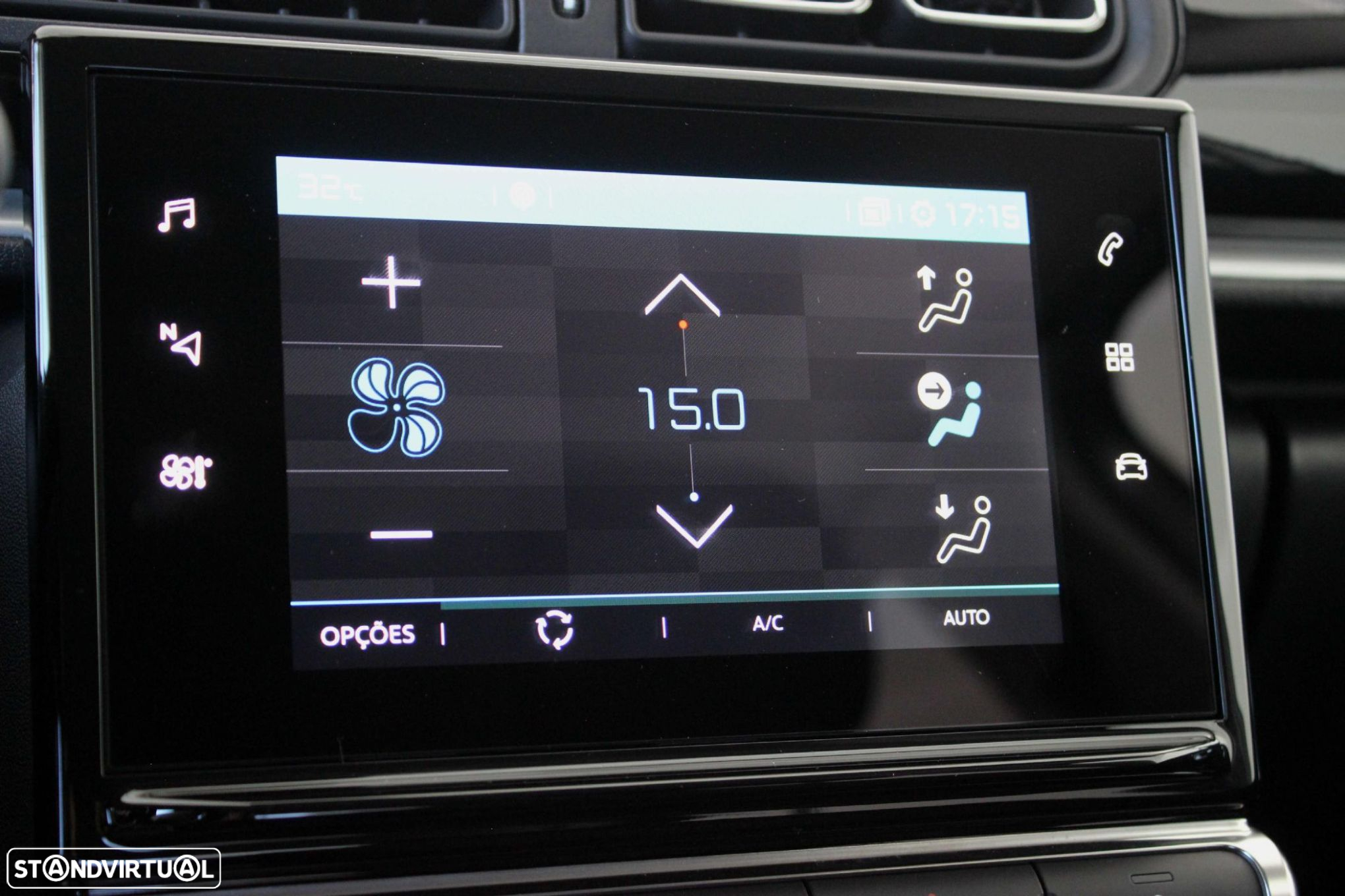 Citroën C3 1.2 PureTech Shine Pack EAT6 - 23