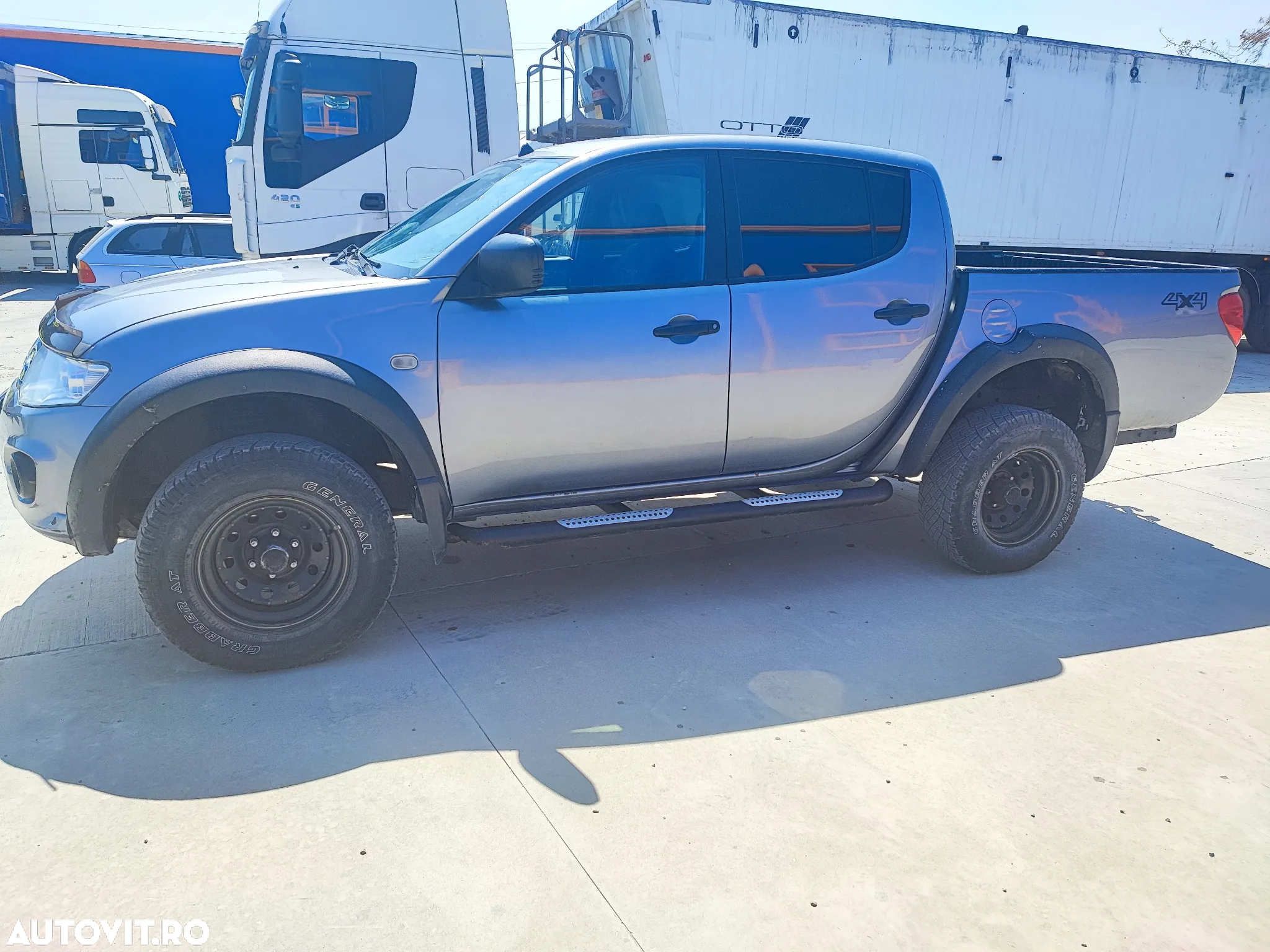 Mitsubishi L200 Pick Up 4x4 Intense Double Cab - 13