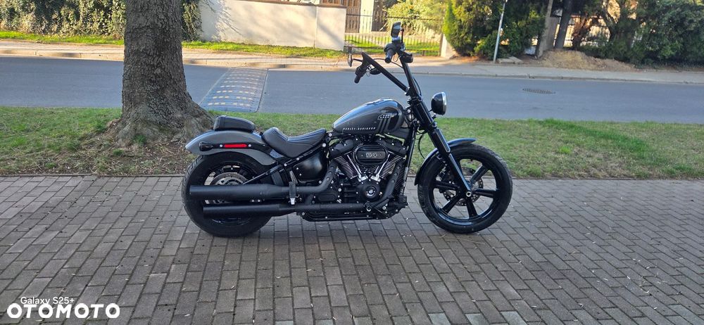 Harley-Davidson Softail Street Bob - 4