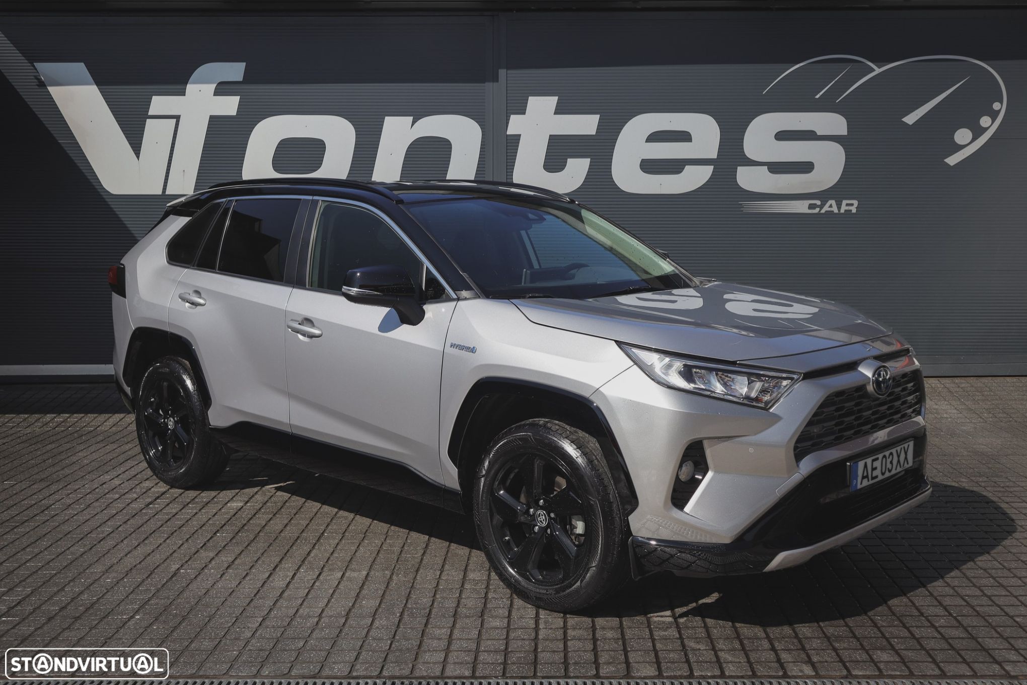 Toyota RAV4 - 1