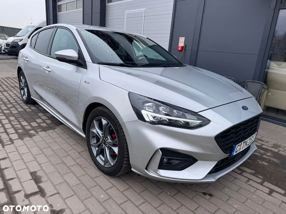 Ford Focus 1.5 EcoBlue Start-Stopp-System ST-LINE X - 18