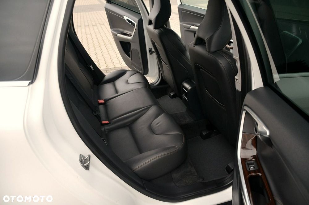Volvo XC 60 - 15