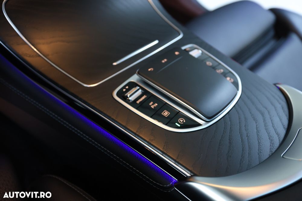 Mercedes-Benz GLC 300 d 4Matic 9G-TRONIC Edition Avantgarde - 24