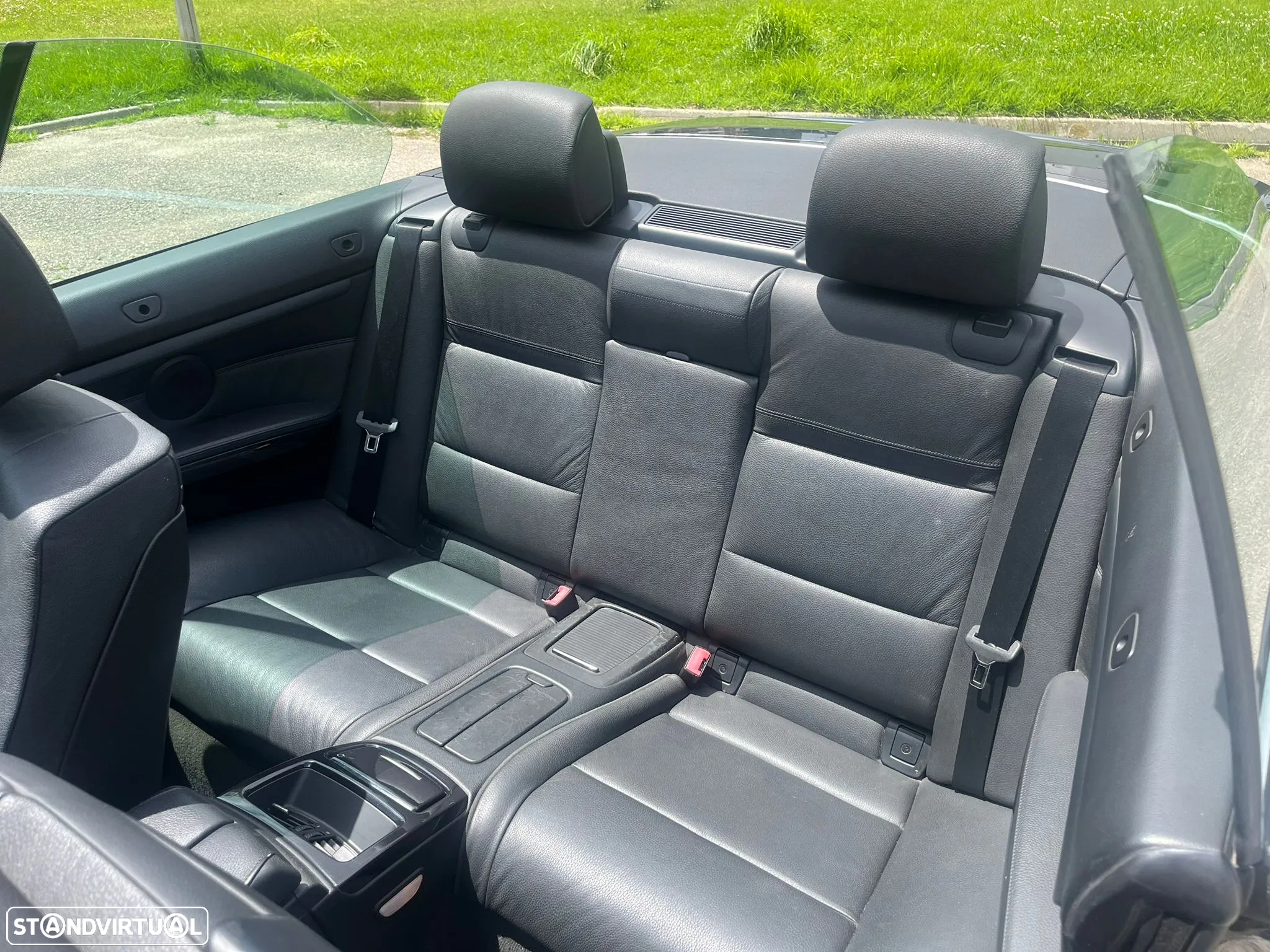 BMW 320 i Cabrio - 36