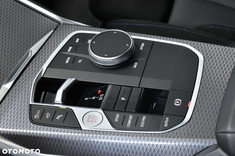 BMW Seria 3 320d xDrive mHEV sport - 22
