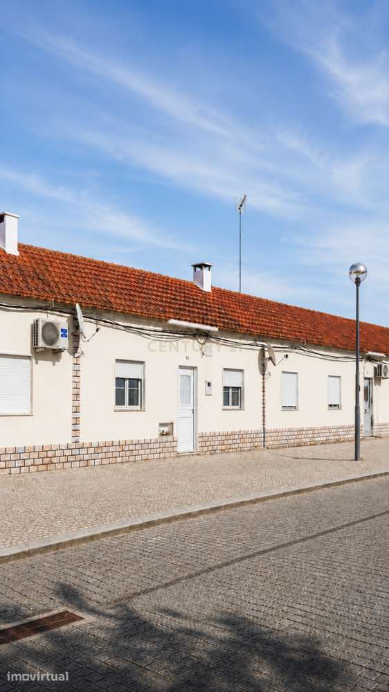 Um refúgio no Alentejo com potencial para sonhar e investir - Grande imagem: 3/11