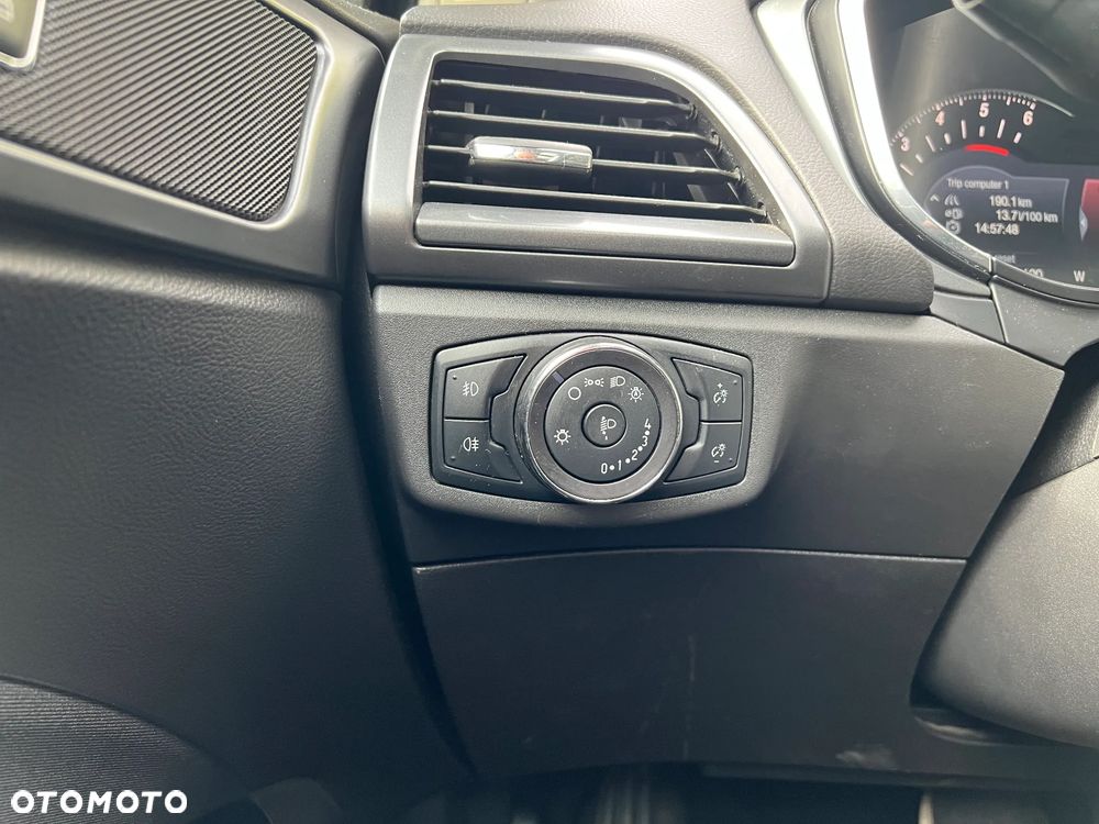 Ford Mondeo 2.0 TDCi Titanium PowerShift - 25