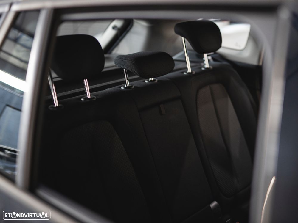 BMW X1 16 d sDrive - 22