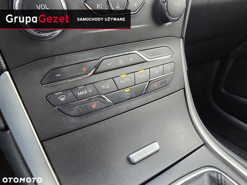 Ford Edge - 28