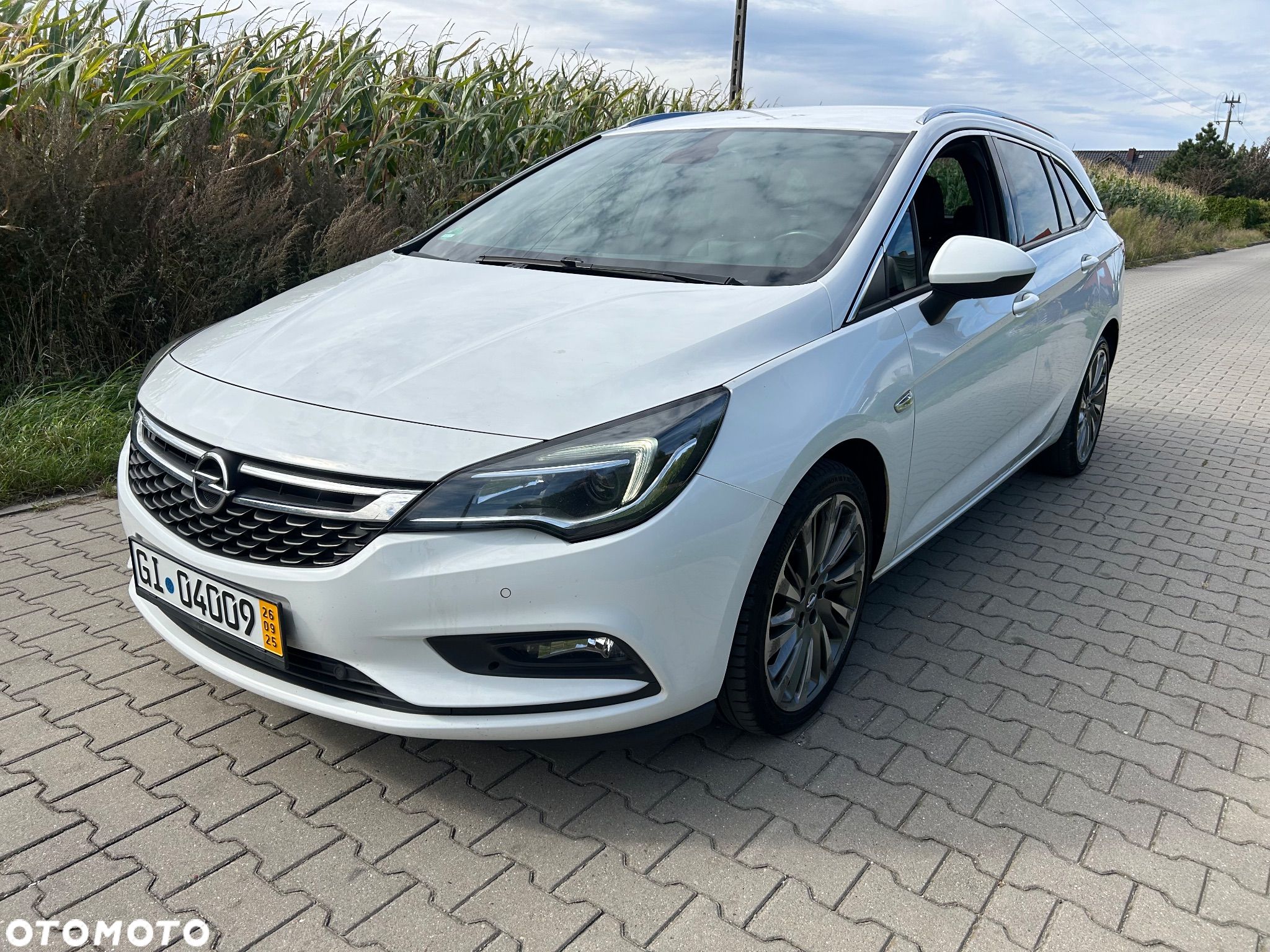 Opel Astra 1.6 BiTrb D (CDTI) Start/Stop Sports Tourer Business - 1