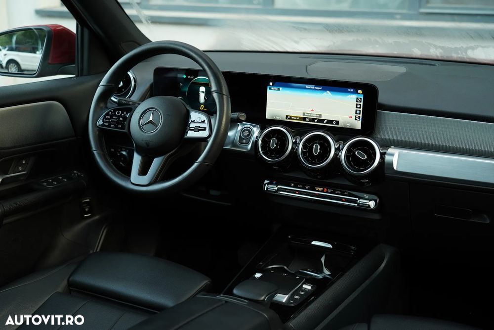 Mercedes-Benz GLB 180 d 8G-DCT AMG Line - 14