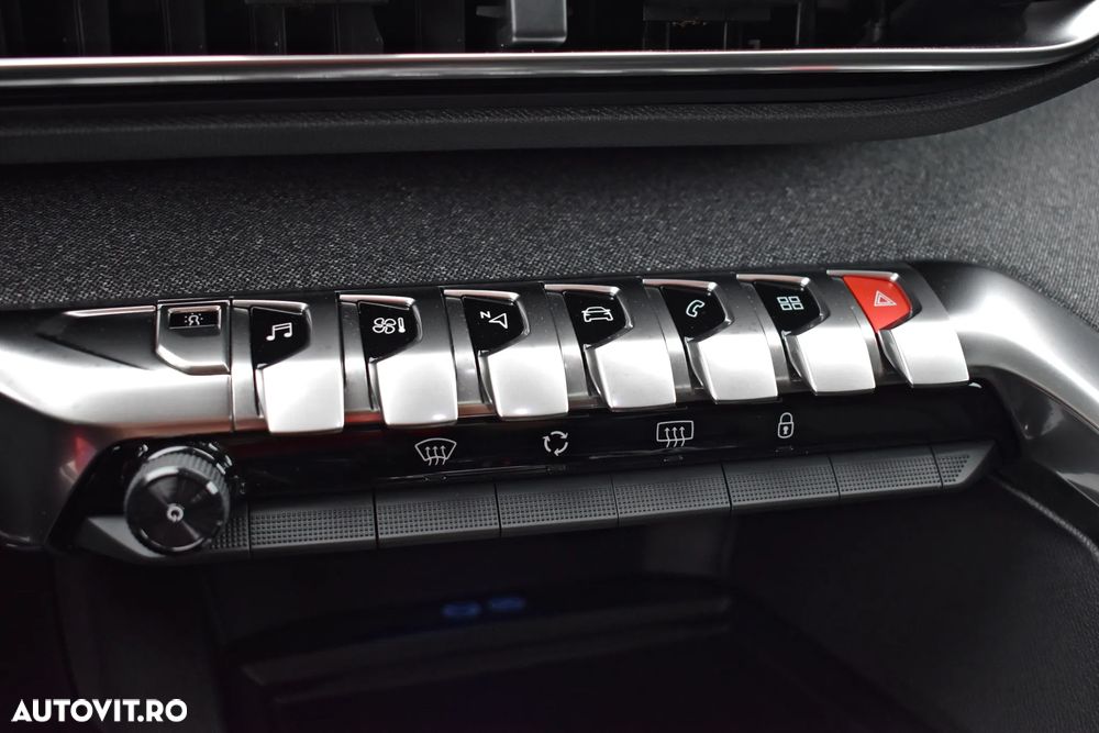 Peugeot 3008 PureTech 130 Stop & Start GPF EAT8 Allure Business-Paket - 21