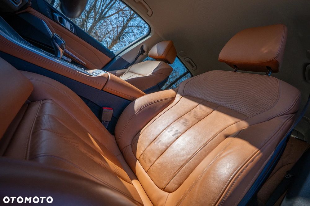BMW X5 - 25