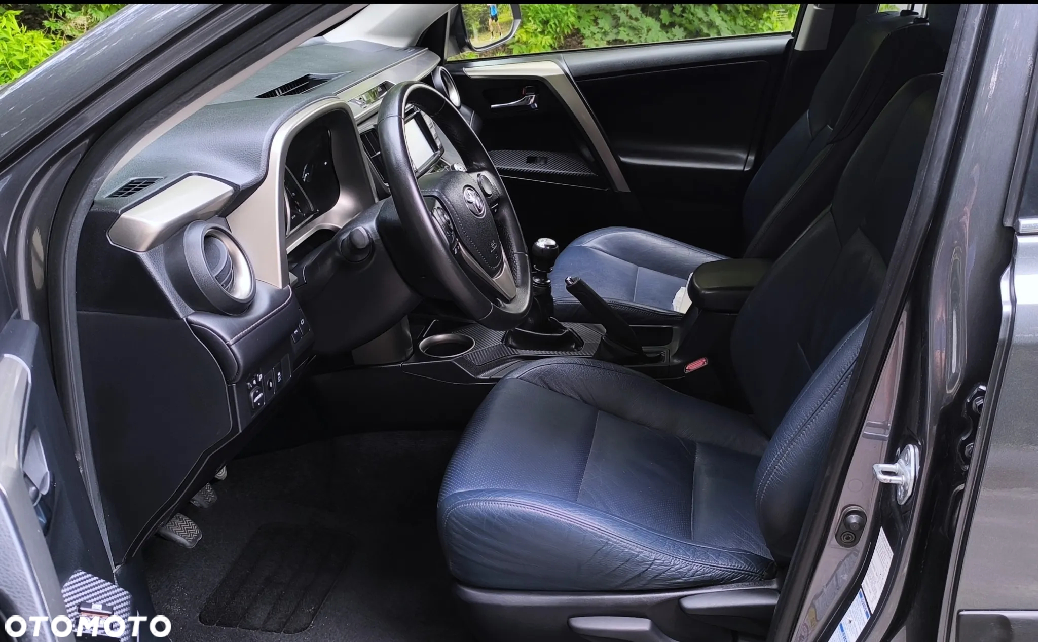 Toyota RAV4 2.0 D-4D Prestige - 30