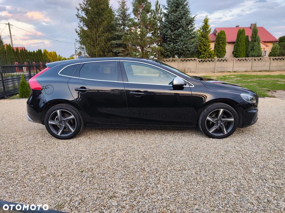 Volvo V40 D2 R-Design Summum - 6