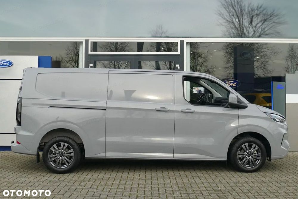 Ford Transit Custom 320 L2H1 Limited 2.0 150KM - 4