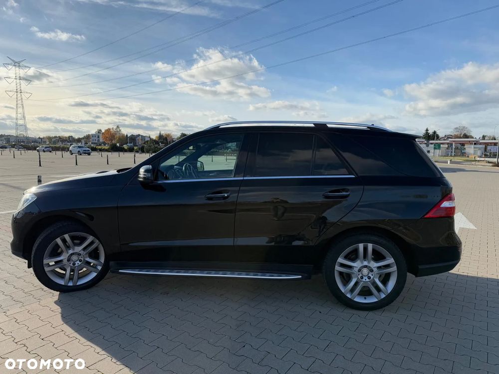 Mercedes-Benz ML - 9