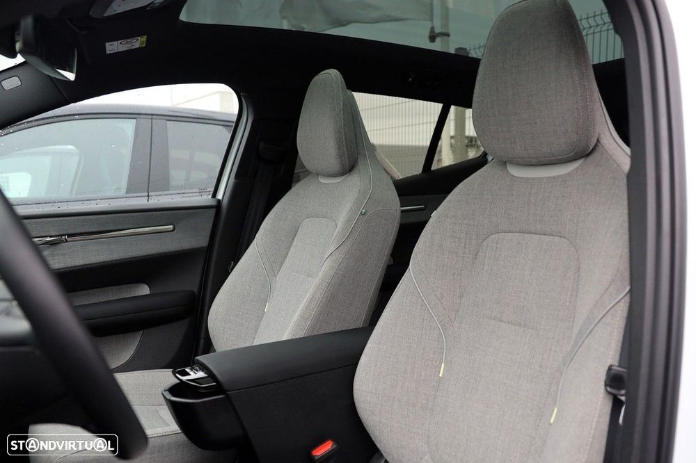 Volvo EX30 69 kWh Twin Motor Ultra - 8