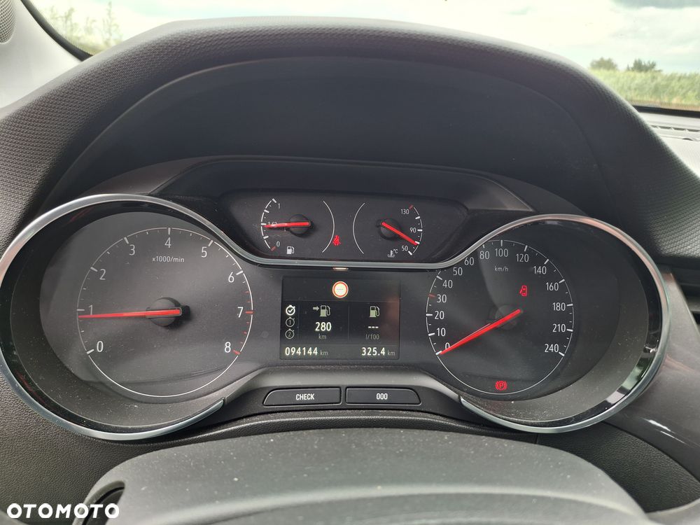 Opel Crossland X - 13
