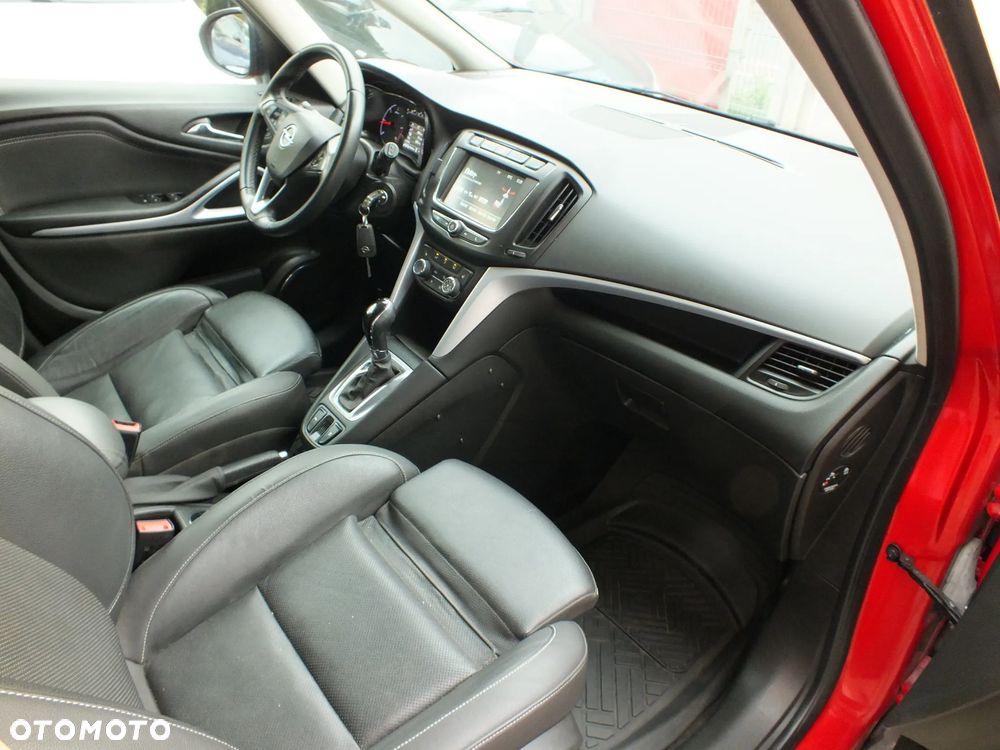 Opel Zafira - 16