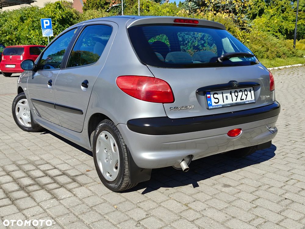 Peugeot 206 1.4 XR Presence - 2