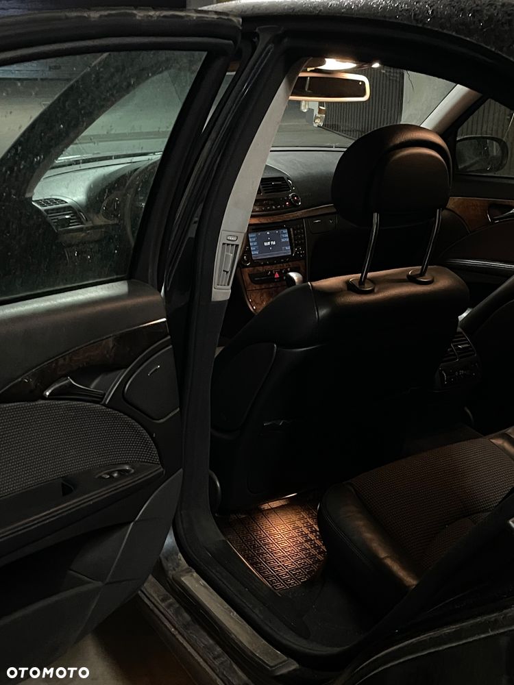 Mercedes-Benz Klasa E - 11