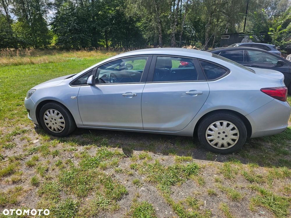 Opel Astra 1.4 T EU6 - 7