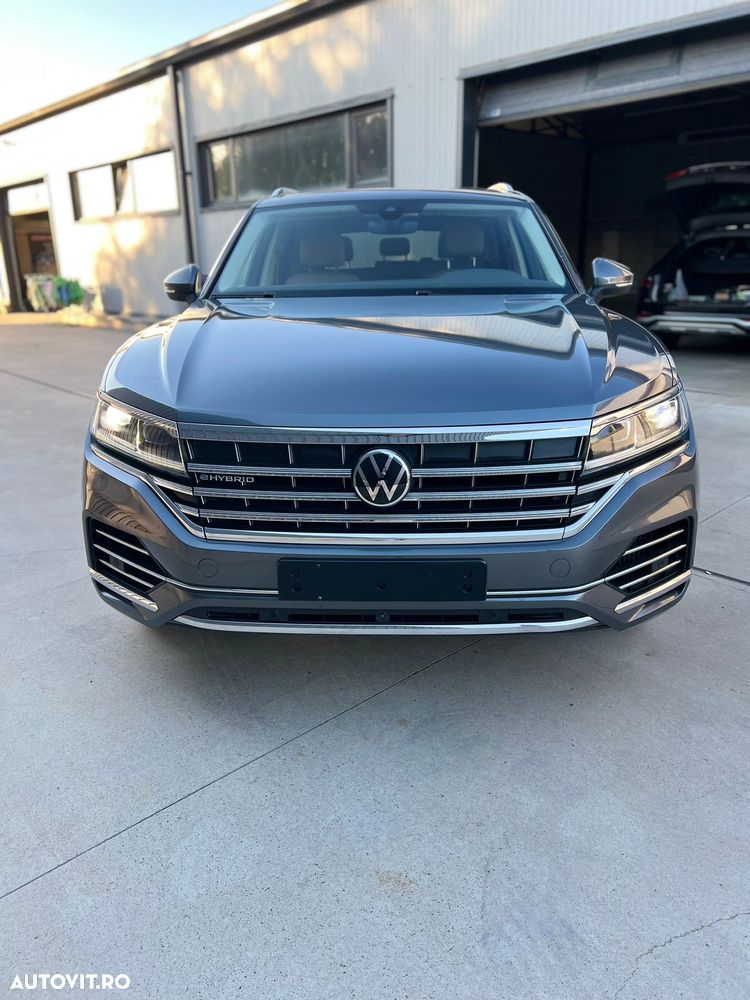 Volkswagen Touareg 3.0 V6 e-Hybrid 4Motion Aut. Elegance - 16