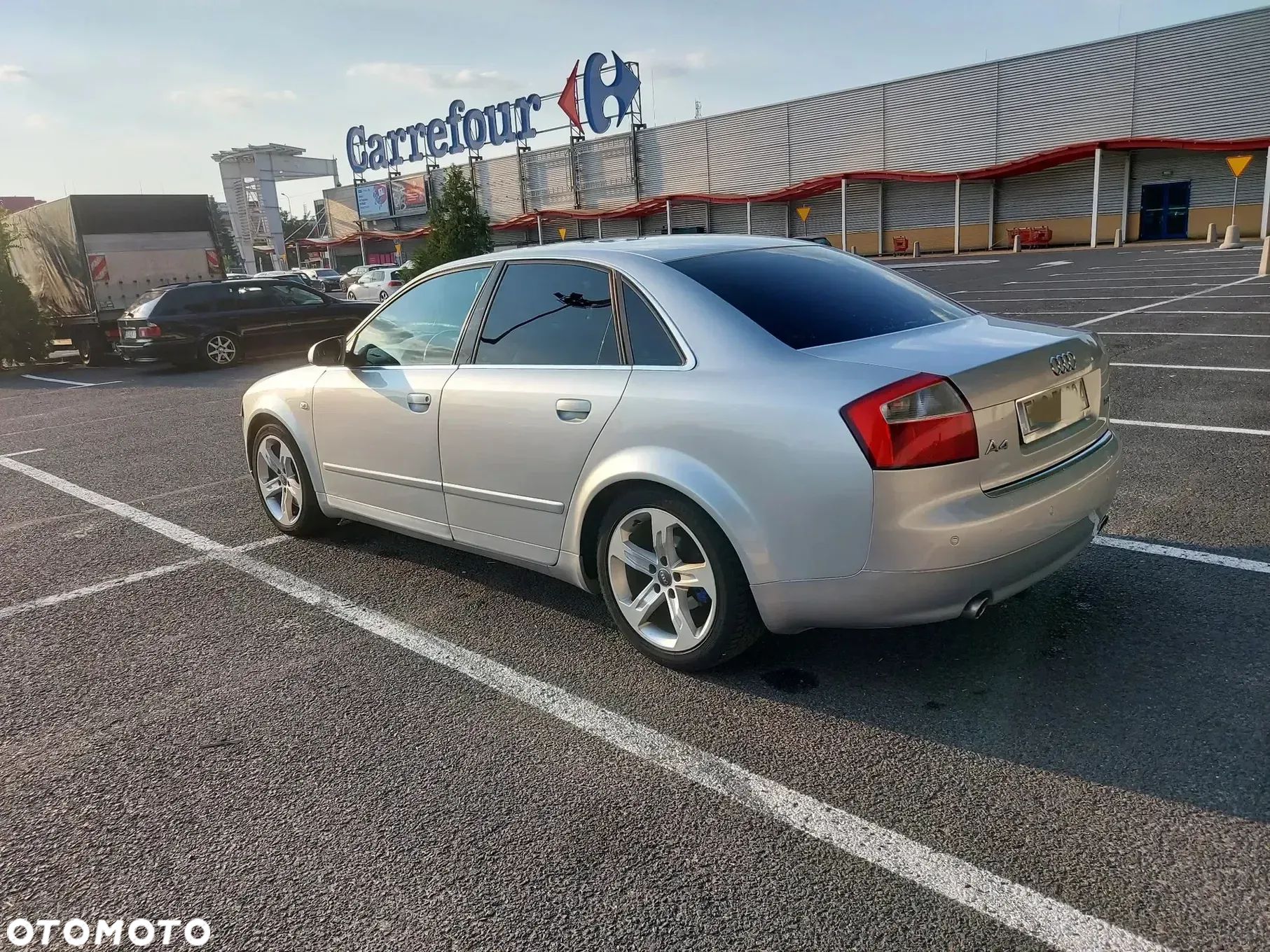 Audi A4 - 1