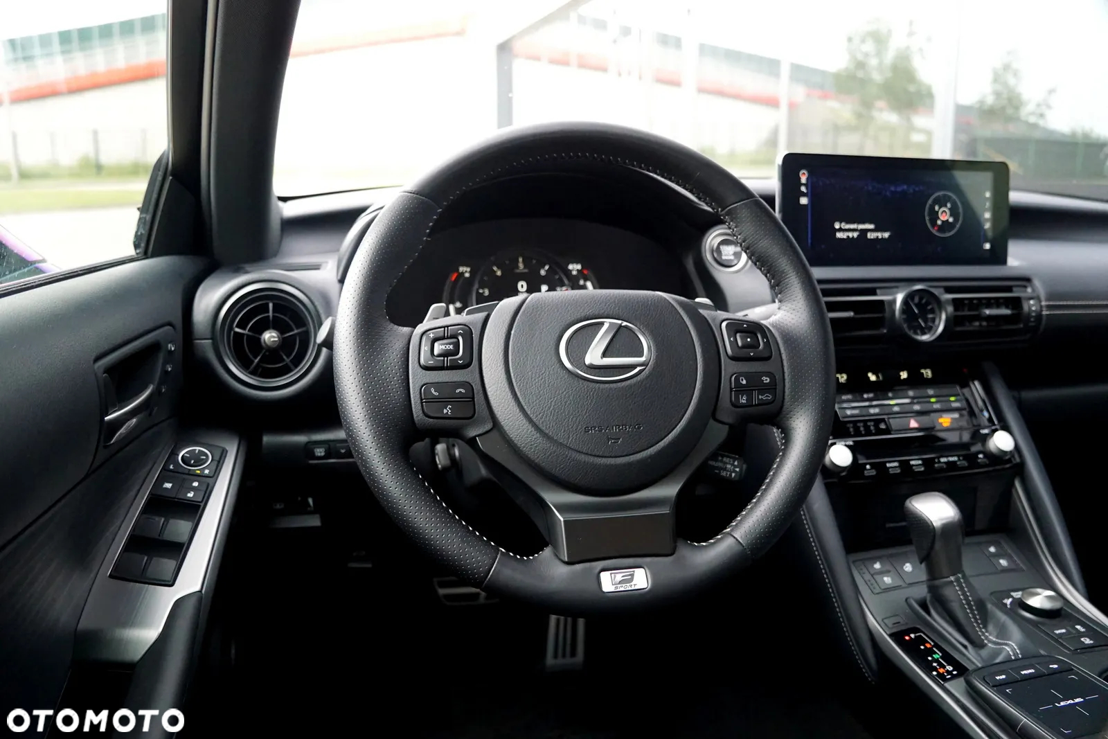 Lexus Inny - 21