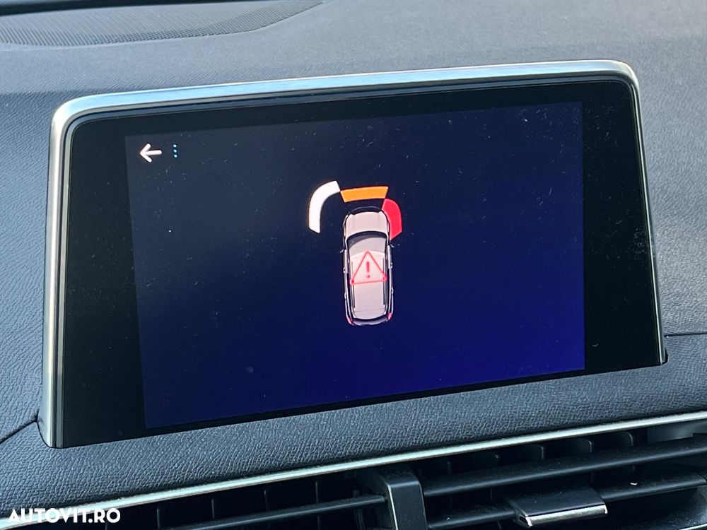 Peugeot 3008 1.6 BlueHDI S&S Active - 28