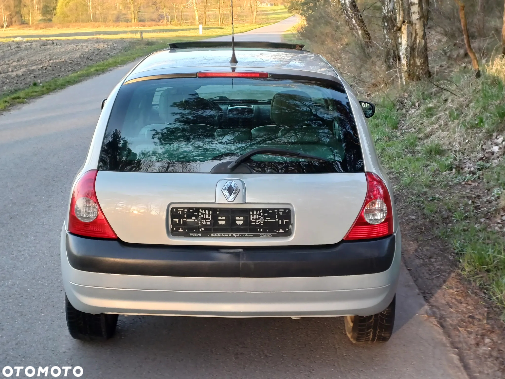 Renault Clio - 12