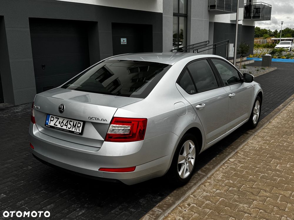 Skoda Octavia 1.4 TSI Ambition - 12