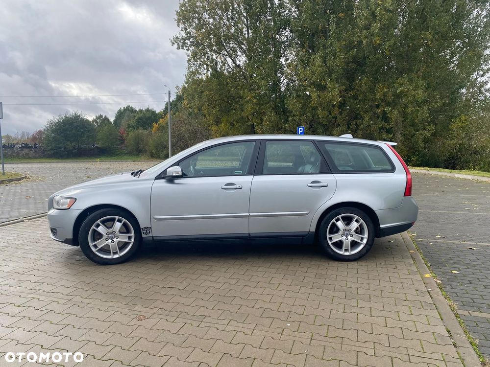 Volvo V50 - 2