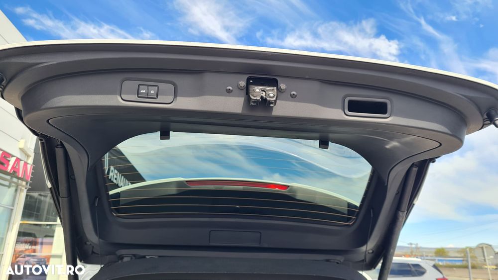 Nissan Qashqai 1.3 l MHEV X-Tronic Tekna - 15