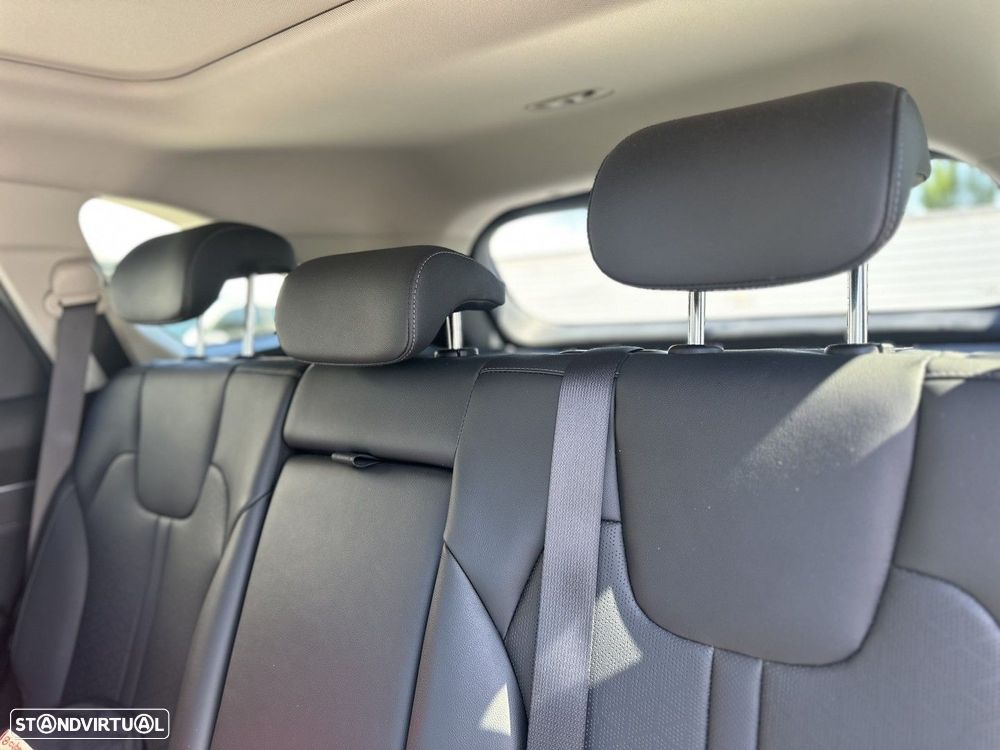 Kia Sorento 1.6 T-GDI PHEV Concept+SRF - 37