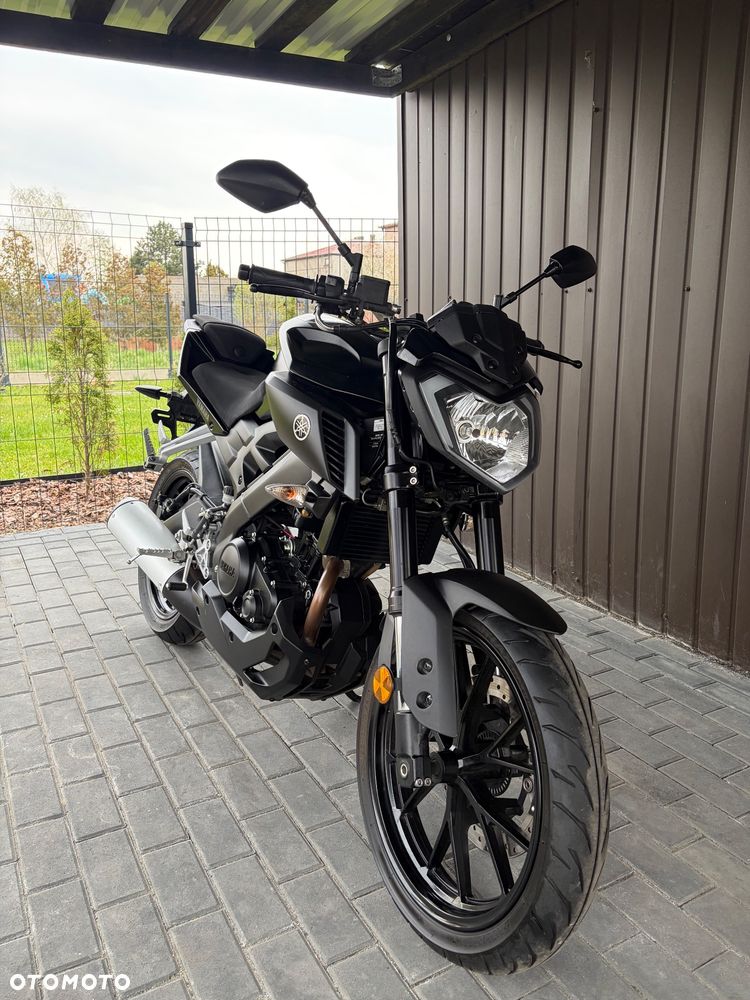 Yamaha MT - 35