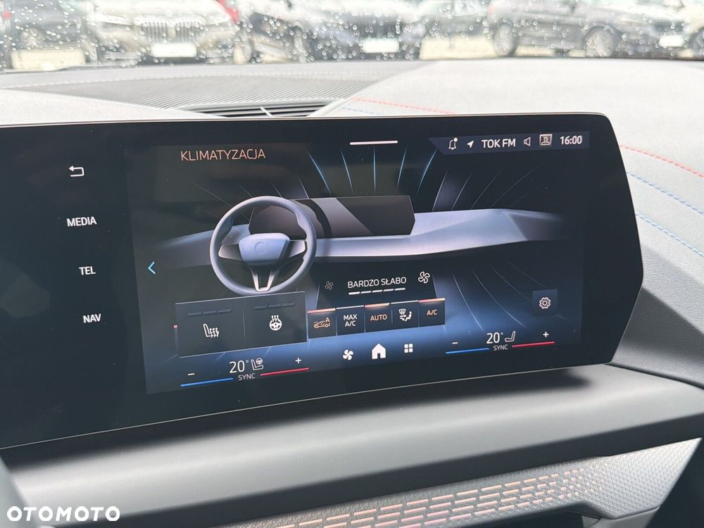 BMW Seria 1 - 22