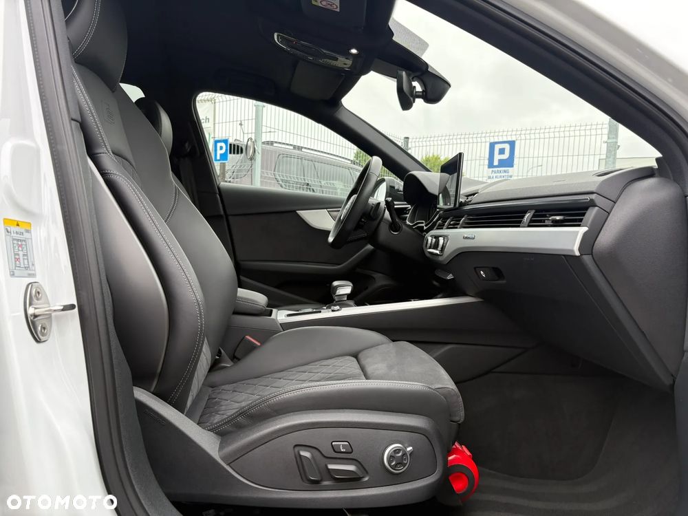 Audi A4 Avant 40 TDI mHEV Quattro S Line S tronic - 29