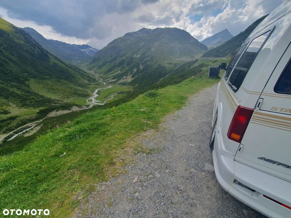 Chevrolet Astro - 17