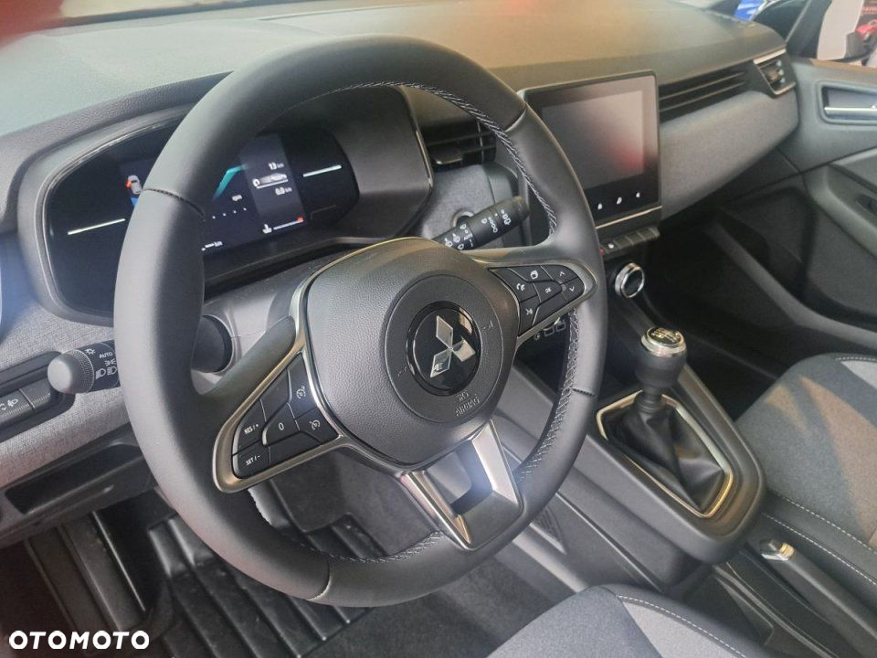 Mitsubishi Colt - 7