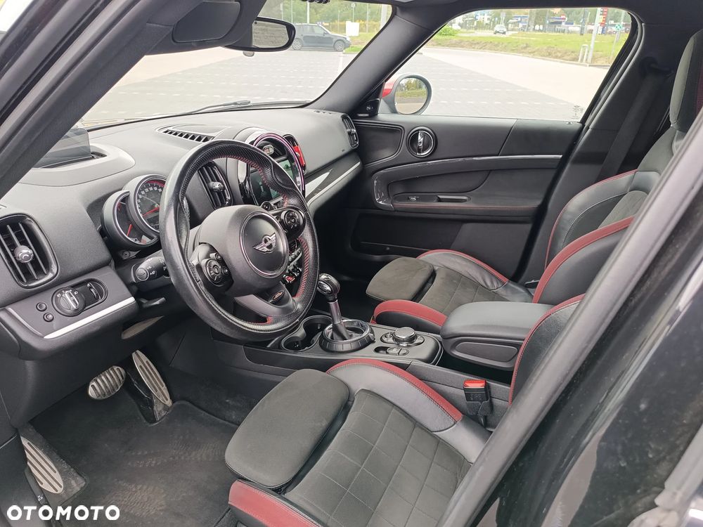 MINI John Cooper Works - 14