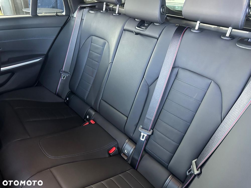 BMW Seria 3 - 26