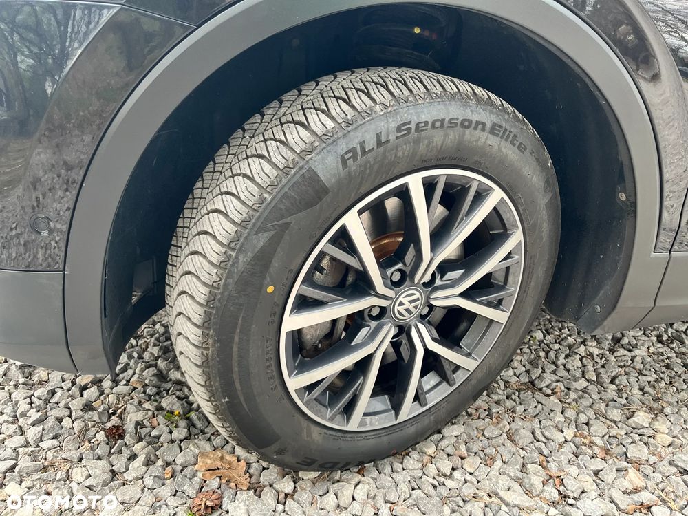 Volkswagen Tiguan 2.0 TDI SCR 4MOTION DSG Highline - 9