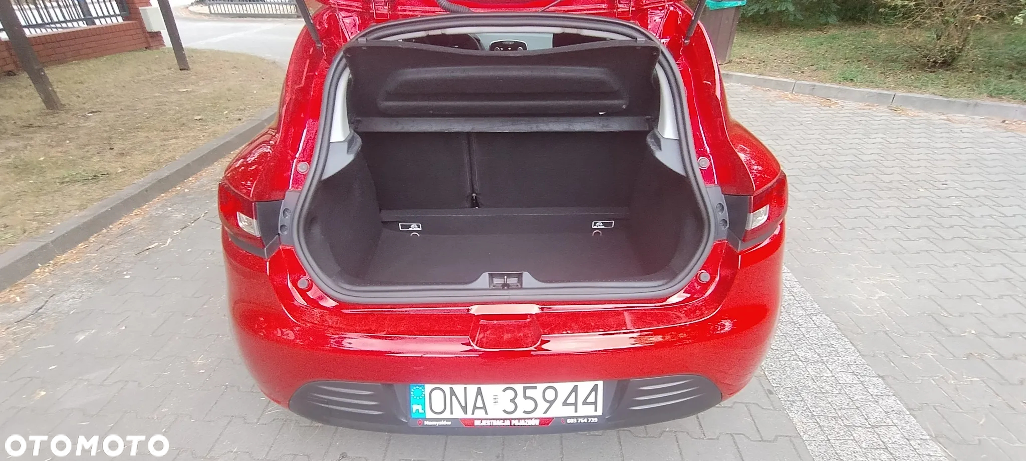 Renault Clio - 13
